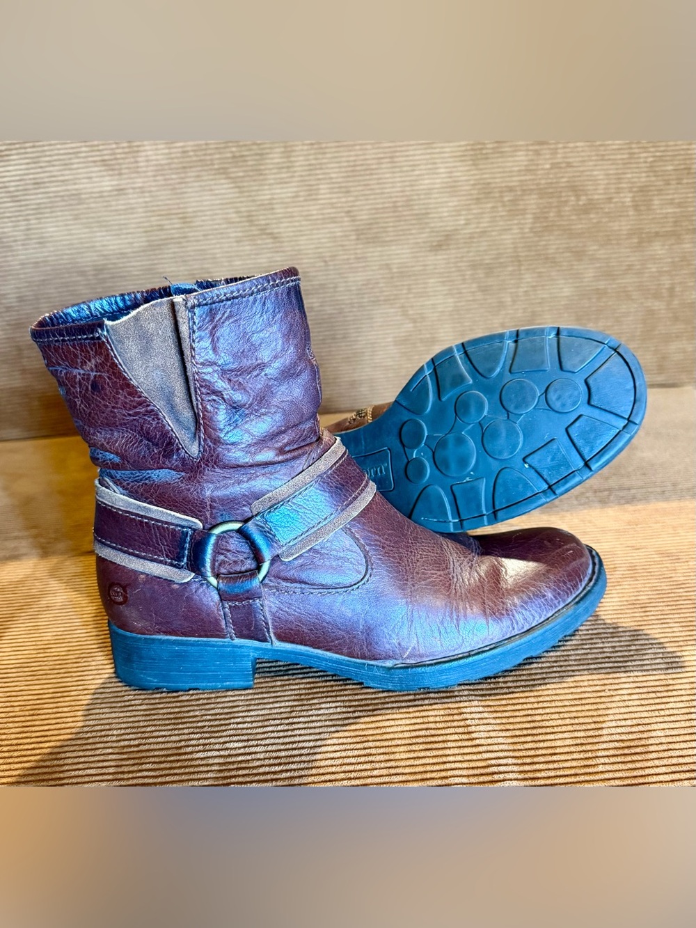 Women’s Born Leather Ankle Booties